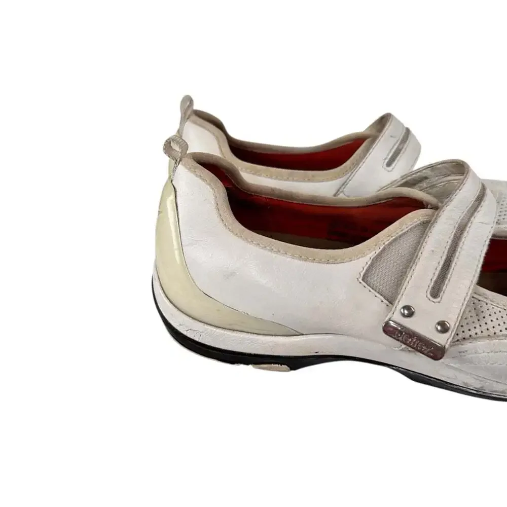 Aetrex these white